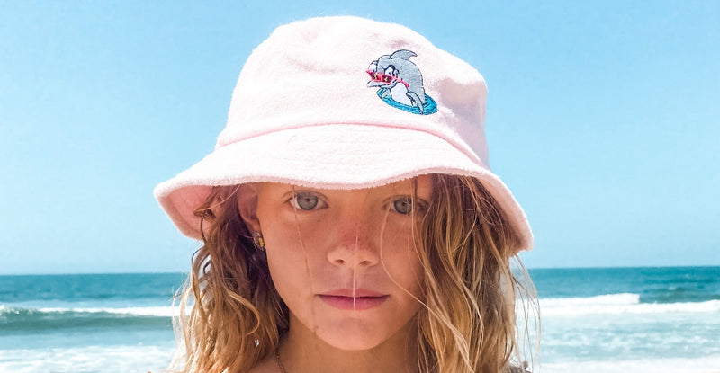 COOL DOLPHIN - Terry Cloth Bucket Hat Tubular